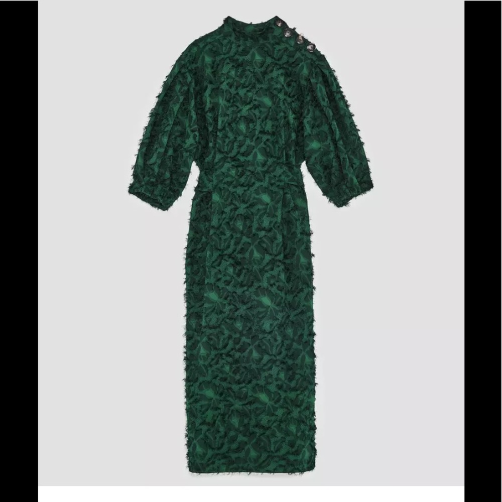 Zara Blogger Favorite Dress - Picture 7 of 11